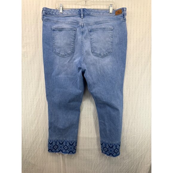 Lauren Ralph Lauren Womens Jeans Sz 18W Cropped Embroidered Raw Hem Blue Stretch - Picture 6 of 15